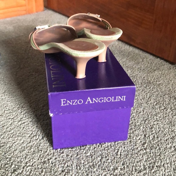 enzo angiolini kitten heels